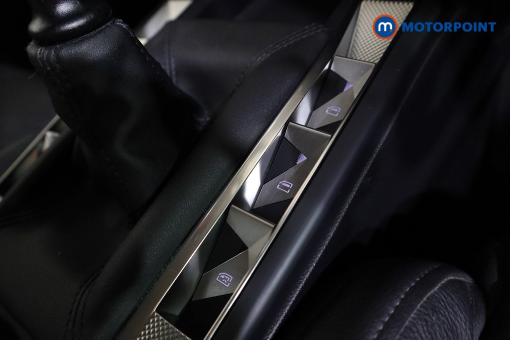 DS Ds 3 Prestige Manual Diesel SUV - Stock Number (1593364) - 9th supplementary image