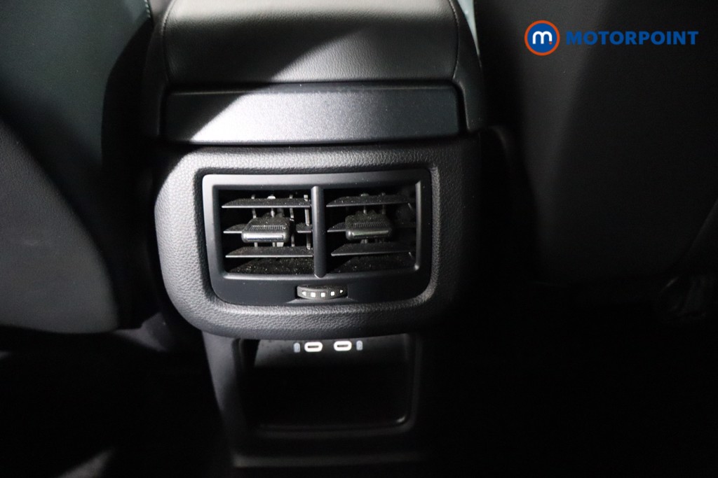 Seat Ateca Xperience Automatic Petrol SUV - Stock Number (1595256) - 22nd supplementary image