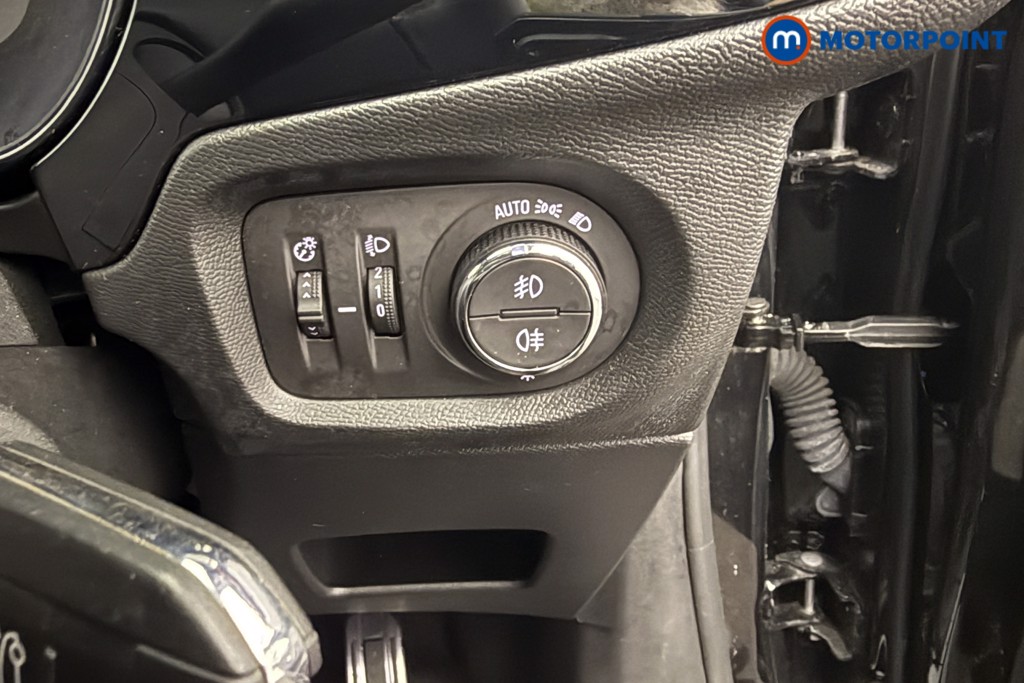 Vauxhall Corsa GS Manual Petrol Hatchback - Stock Number (1596292) - 14th supplementary image