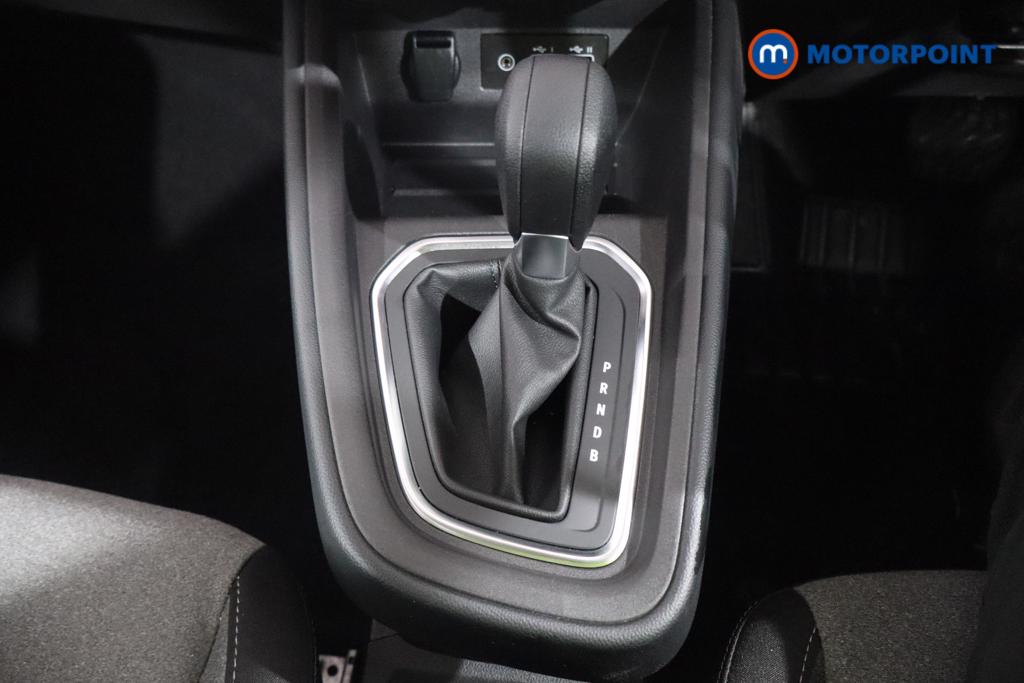 Renault Clio Evolution Automatic Petrol-Electric Hybrid Hatchback - Stock Number (1596534) - 3rd supplementary image