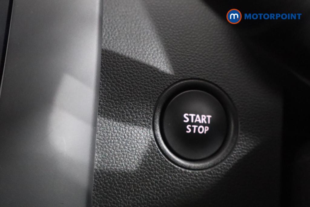 Dacia Duster Prestige Manual Petrol SUV - Stock Number (1597003) - 10th supplementary image