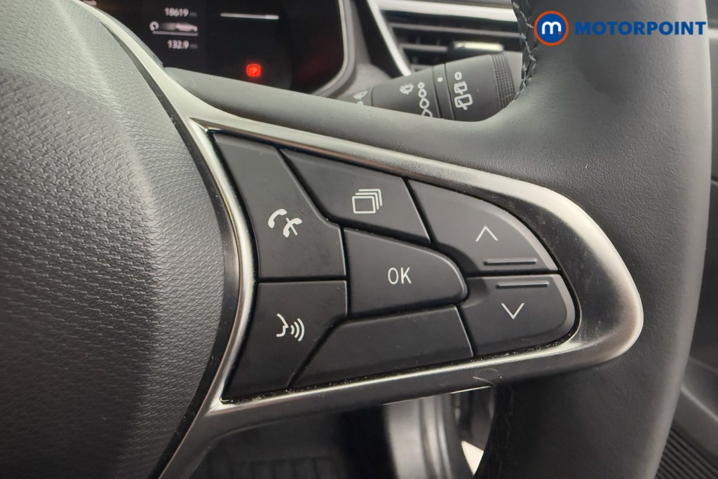 Renault Clio Techno Manual Petrol Hatchback - Stock Number (1598657) - 5th supplementary image