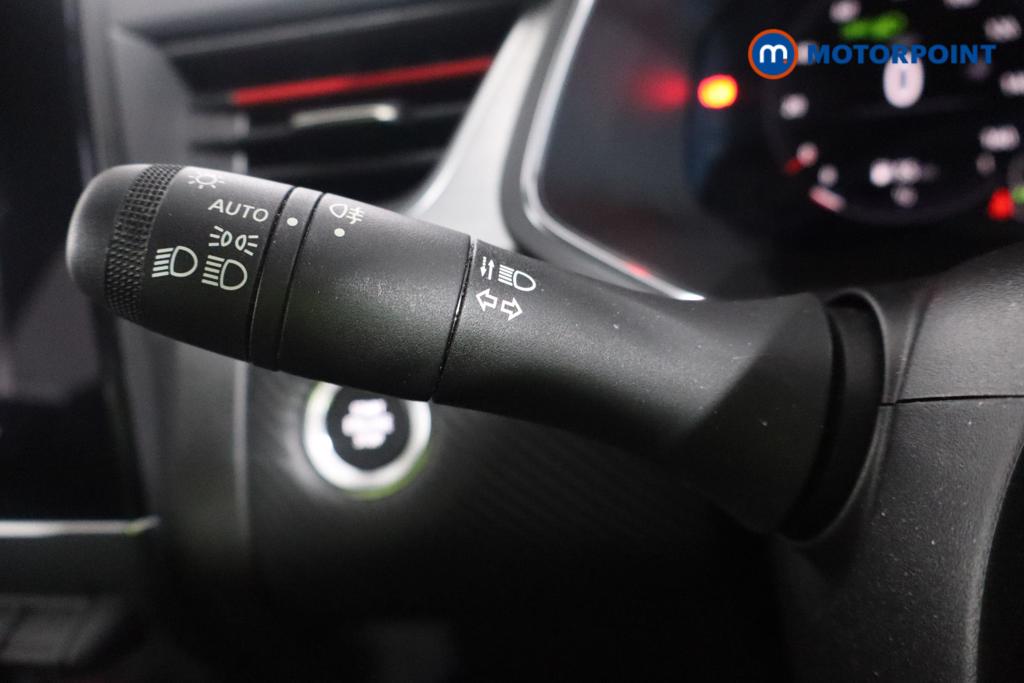 Renault Captur R.S. Line Manual Petrol SUV - Stock Number (1598692) - 10th supplementary image