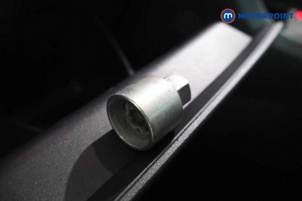 Seat Ateca Xperience Automatic Petrol SUV - Stock Number (1598693) - 13th supplementary image