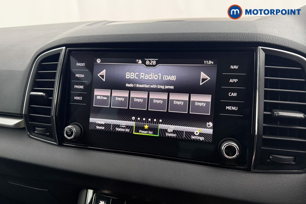 Skoda Karoq Se Drive Manual Petrol SUV - Stock Number (1599363) - 6th supplementary image