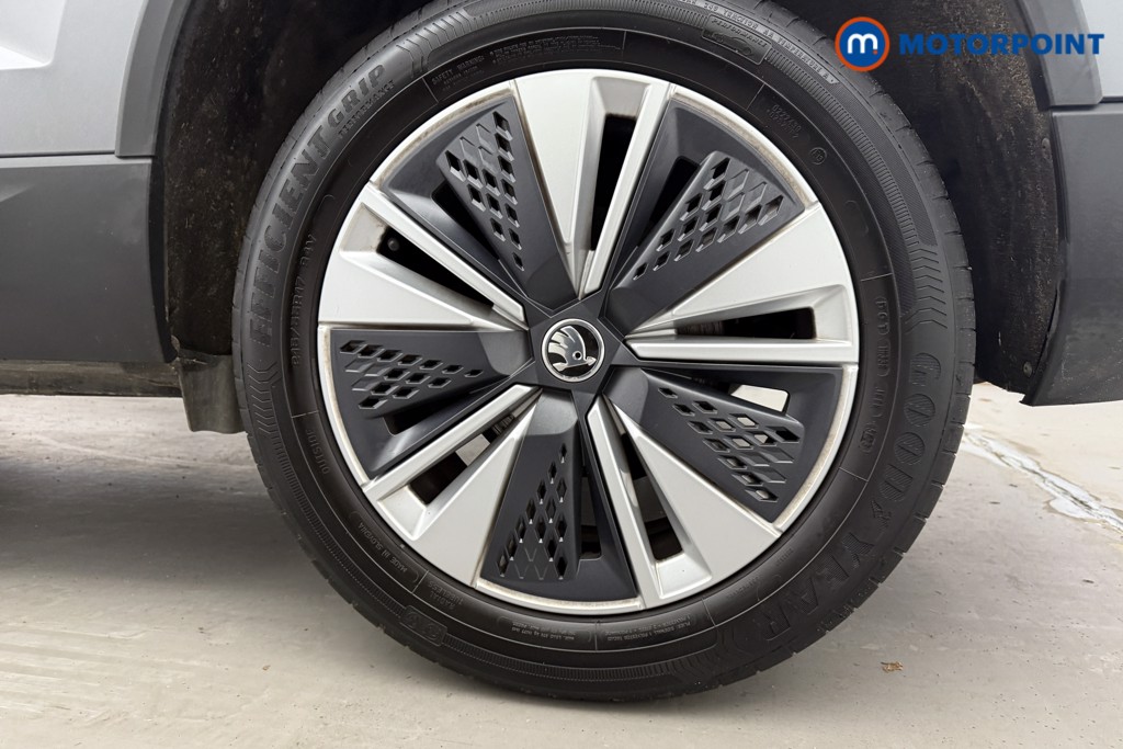 Skoda Karoq Se Drive Manual Petrol SUV - Stock Number (1599363) - 32nd supplementary image