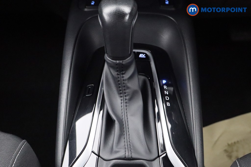 Toyota Corolla Icon Automatic Petrol-Electric Hybrid Hatchback - Stock Number (1599532) - 9th supplementary image