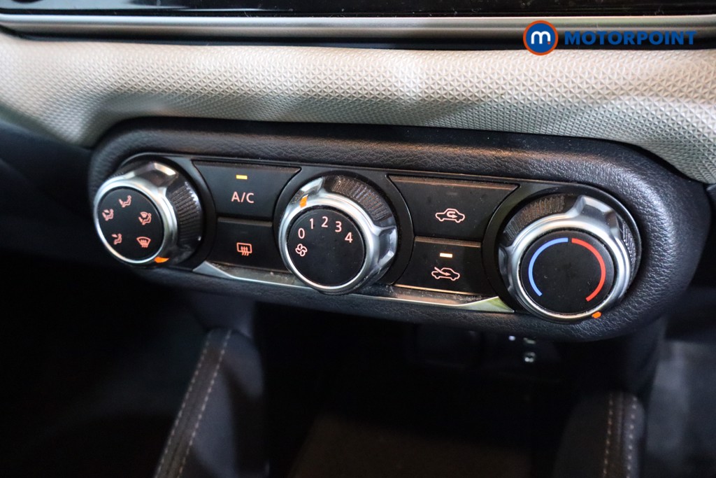 Nissan Micra Acenta Manual Petrol Hatchback - Stock Number (1599867) - 9th supplementary image