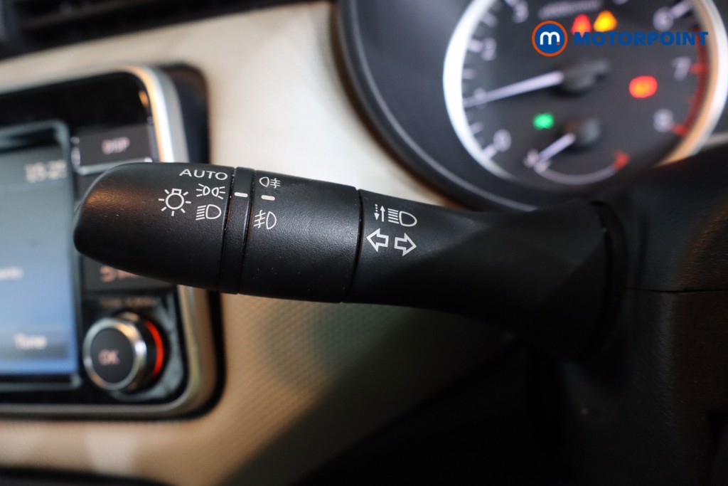 Nissan Micra Acenta Manual Petrol Hatchback - Stock Number (1599867) - 13th supplementary image