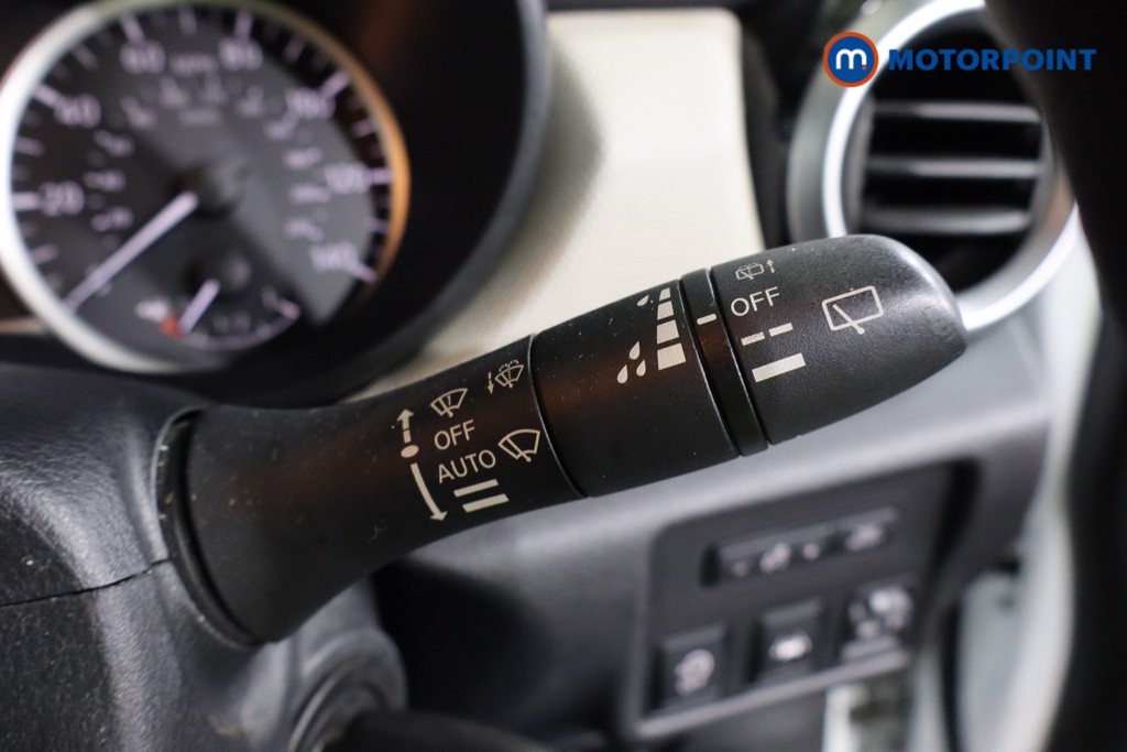 Nissan Micra Acenta Manual Petrol Hatchback - Stock Number (1599867) - 14th supplementary image