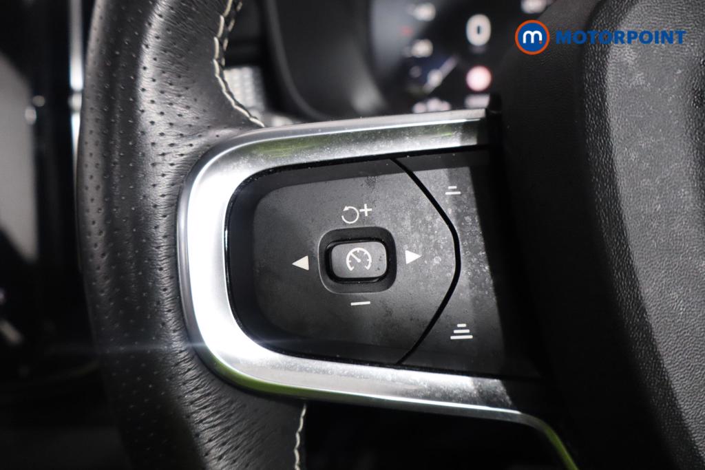 Volvo Xc40 R Design Automatic Petrol SUV - Stock Number (1600084) - 6th supplementary image