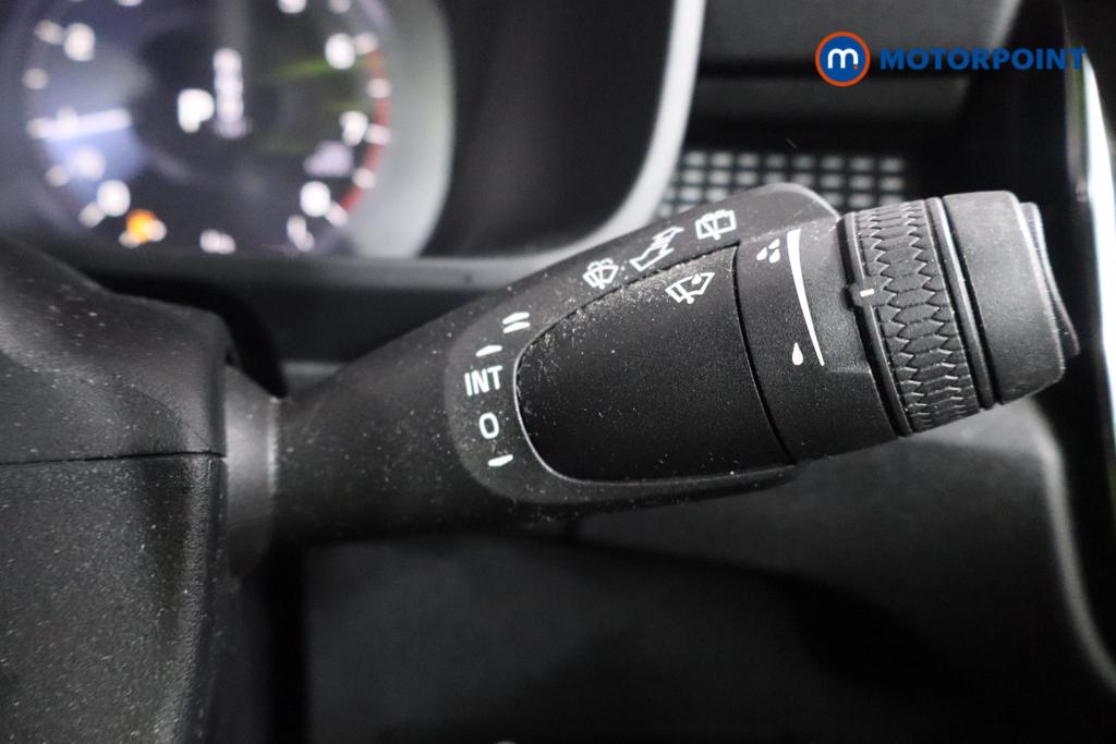 Volvo Xc40 R Design Automatic Petrol SUV - Stock Number (1600084) - 9th supplementary image