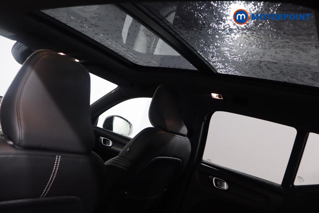 Volvo Xc40 R Design Automatic Petrol SUV - Stock Number (1600084) - 16th supplementary image