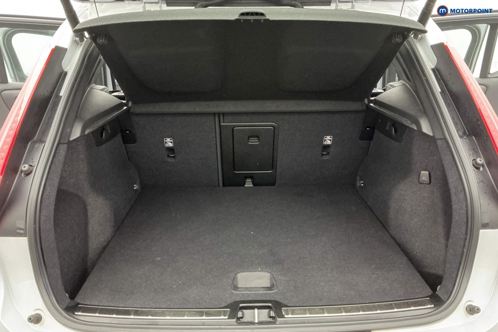 Volvo Xc40 Inscription Pro Automatic Petrol SUV - Stock Number (1600952) - 4th supplementary image