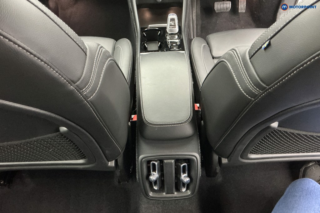 Volvo Xc40 Inscription Pro Automatic Petrol SUV - Stock Number (1600952) - 12th supplementary image