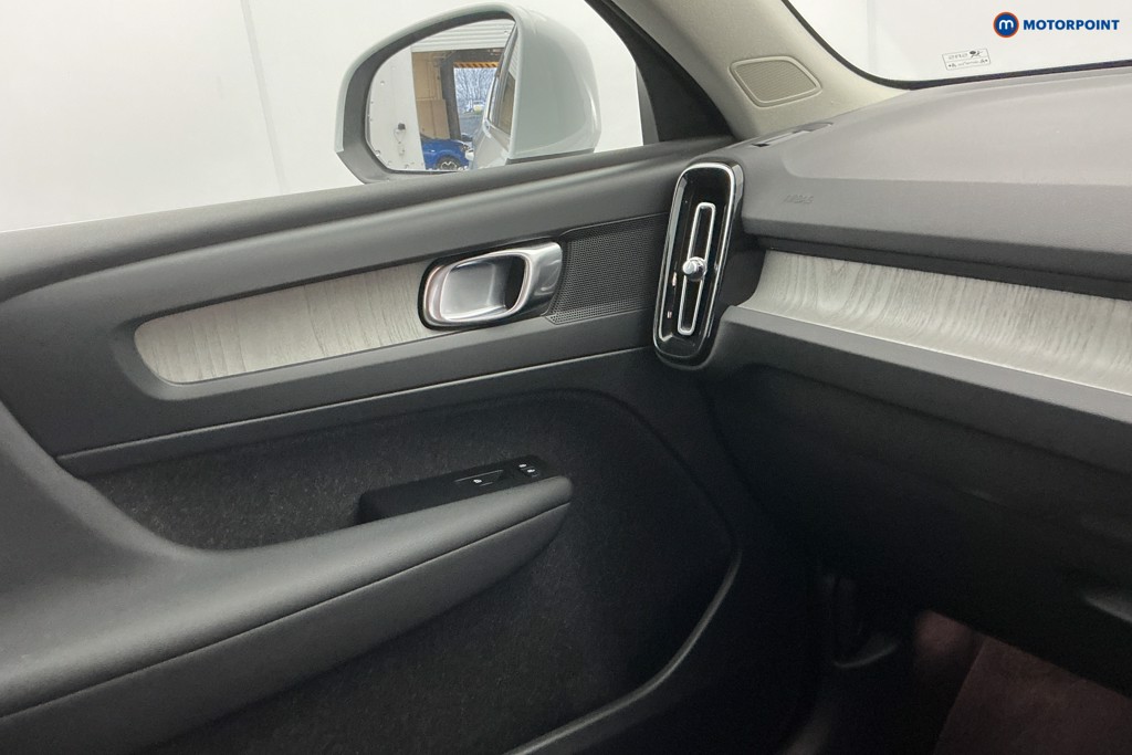 Volvo Xc40 Inscription Pro Automatic Petrol SUV - Stock Number (1600952) - 20th supplementary image