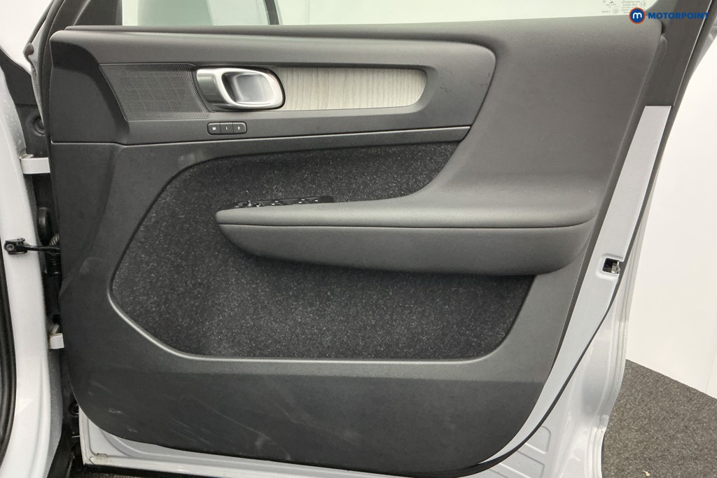 Volvo Xc40 Inscription Pro Automatic Petrol SUV - Stock Number (1600952) - 25th supplementary image