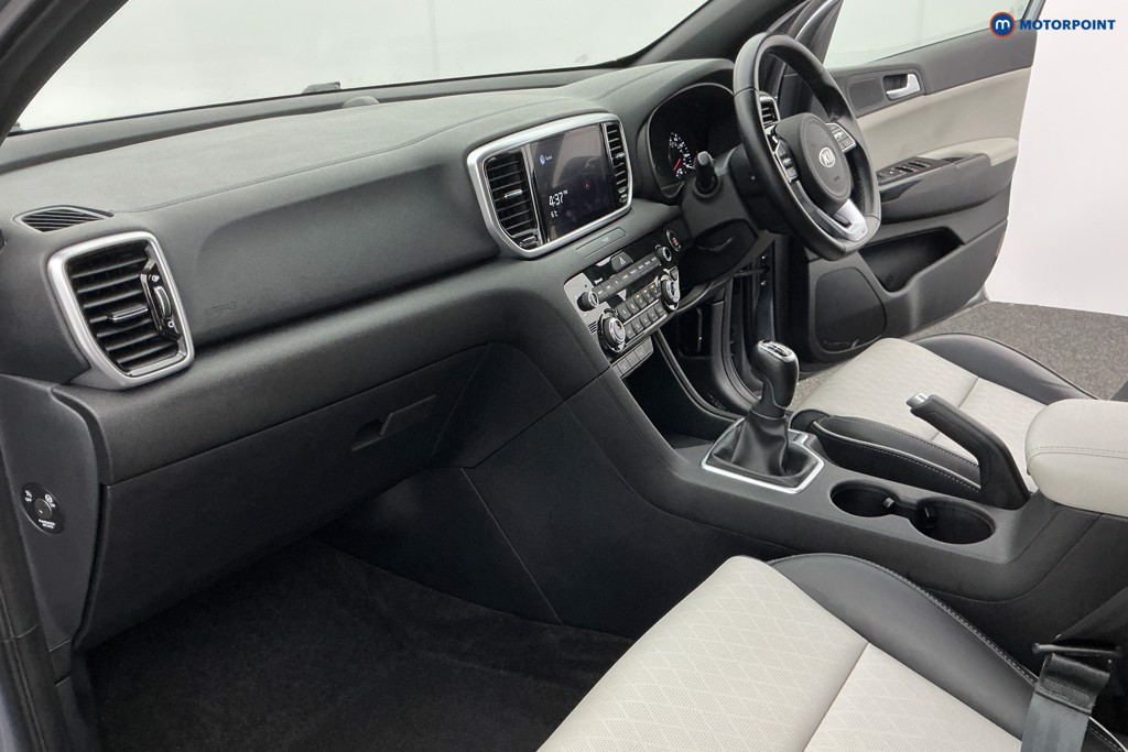 KIA Sportage Gt-Line Manual Petrol SUV - Stock Number (1601769) - 9th supplementary image