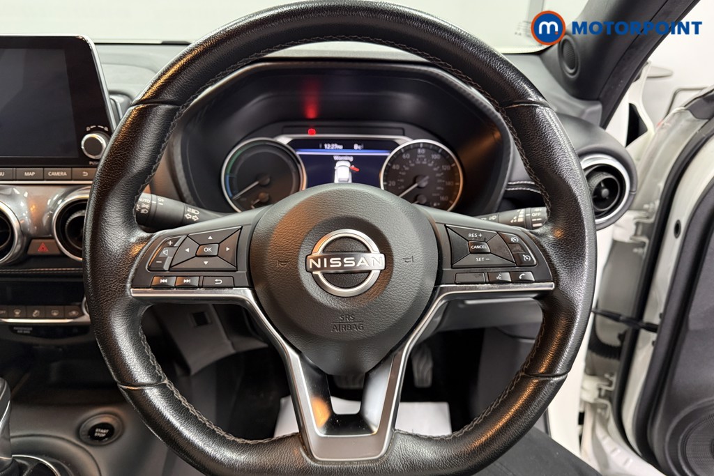 Nissan Juke N-Connecta Automatic Petrol-Electric Hybrid SUV - Stock Number (1602275) - 2nd supplementary image