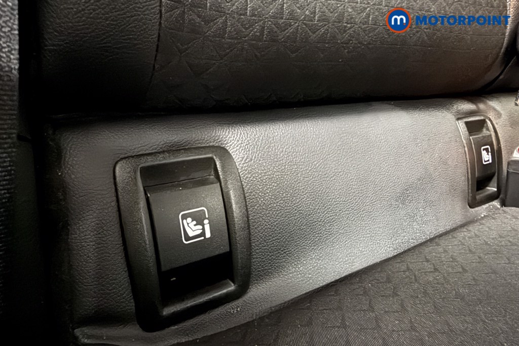 Nissan Juke N-Connecta Automatic Petrol-Electric Hybrid SUV - Stock Number (1602275) - 21st supplementary image