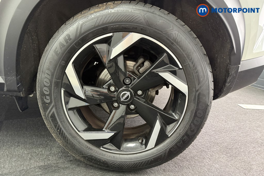 Nissan Juke N-Connecta Automatic Petrol-Electric Hybrid SUV - Stock Number (1602275) - 28th supplementary image