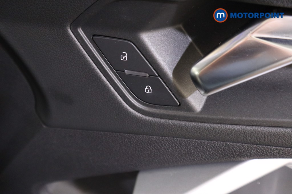 Audi Q3 Sport Manual Petrol SUV - Stock Number (1602596) - 10th supplementary image