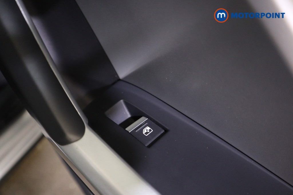 Audi Q3 Sport Manual Petrol SUV - Stock Number (1602596) - 16th supplementary image