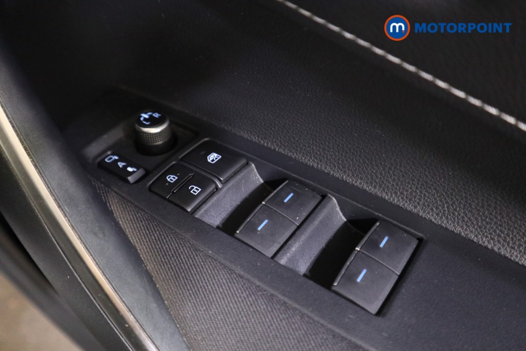 Toyota Corolla Design Manual Petrol Hatchback - Stock Number (1602606) - 11th supplementary image