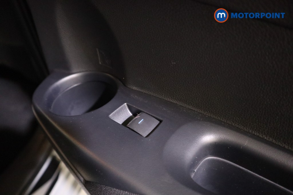 Toyota Corolla Design Manual Petrol Hatchback - Stock Number (1602606) - 17th supplementary image