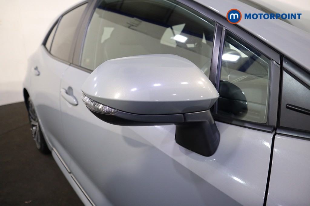 Toyota Corolla Design Manual Petrol Hatchback - Stock Number (1602606) - 28th supplementary image