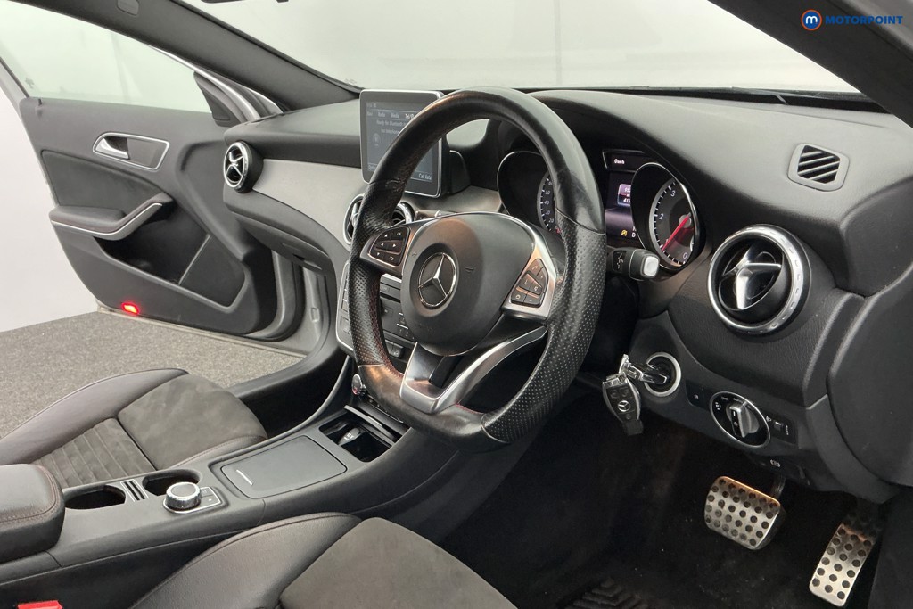 Mercedes-Benz GLA Amg Line Automatic Diesel SUV - Stock Number (1603033) - 10th supplementary image