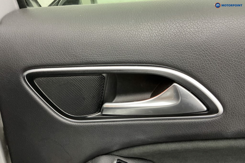 Mercedes-Benz GLA Amg Line Automatic Diesel SUV - Stock Number (1603033) - 36th supplementary image