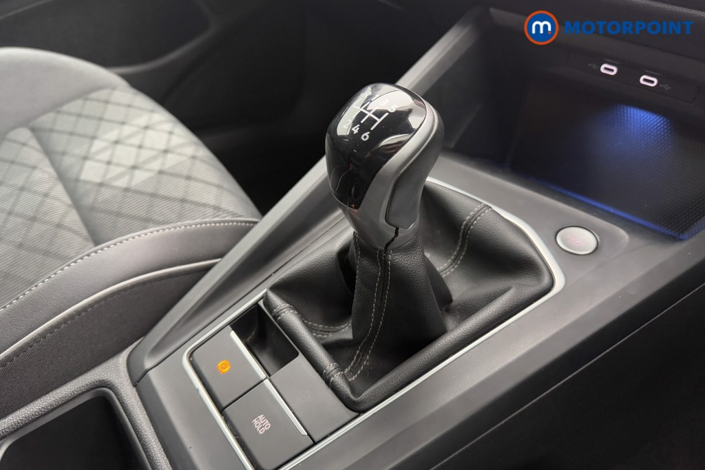 Volkswagen Golf R-Line Manual Petrol Hatchback - Stock Number (1603068) - 15th supplementary image