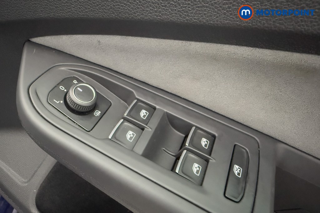 Volkswagen Golf R-Line Manual Petrol Hatchback - Stock Number (1603068) - 20th supplementary image