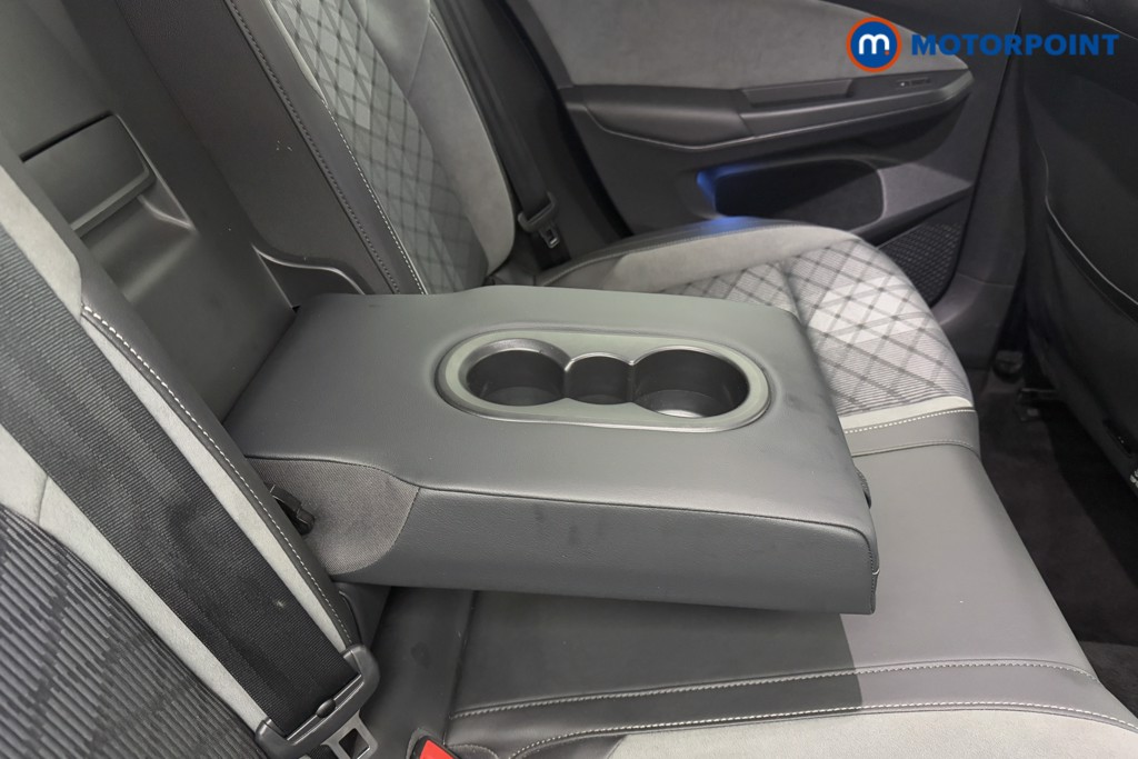 Volkswagen Golf R-Line Manual Petrol Hatchback - Stock Number (1603068) - 25th supplementary image