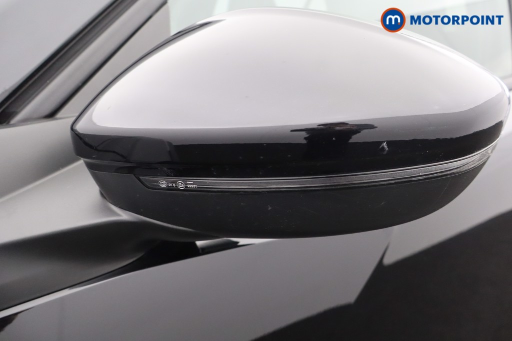 Peugeot 2008 Allure Manual Petrol SUV - Stock Number (1603636) - 21st supplementary image