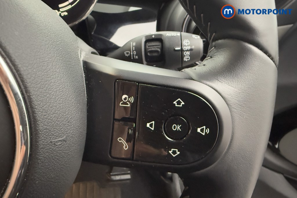 Mini Hatchback Cooper S Level 3 Automatic Electric Hatchback - Stock Number (1603929) - 4th supplementary image