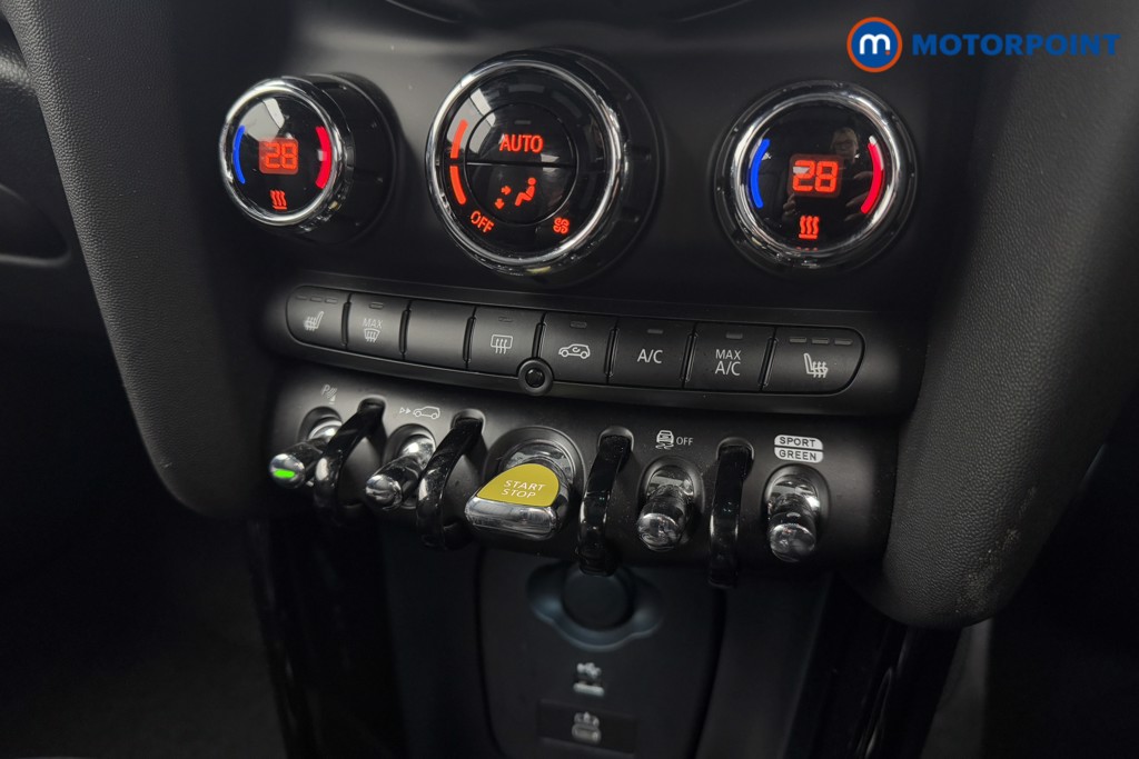 Mini Hatchback Cooper S Level 3 Automatic Electric Hatchback - Stock Number (1603929) - 12th supplementary image