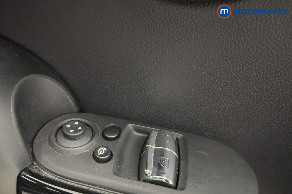 Mini Hatchback Cooper S Level 3 Automatic Electric Hatchback - Stock Number (1603929) - 19th supplementary image