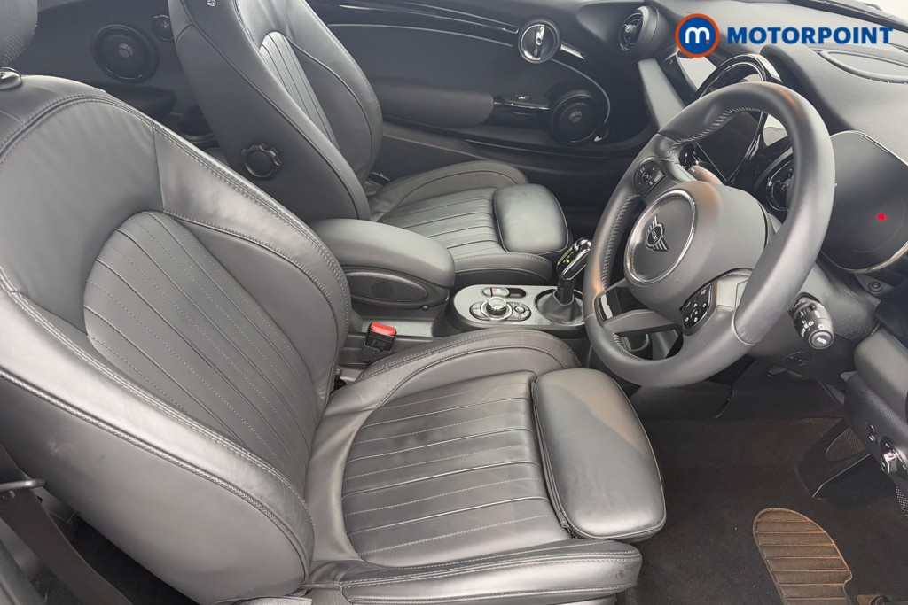 Mini Hatchback Cooper S Level 3 Automatic Electric Hatchback - Stock Number (1603929) - 20th supplementary image