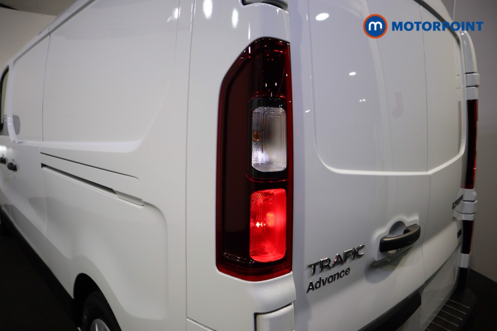 Renault Trafic Advance Automatic Electric Panel Van - Stock Number (1603976) - 21st supplementary image