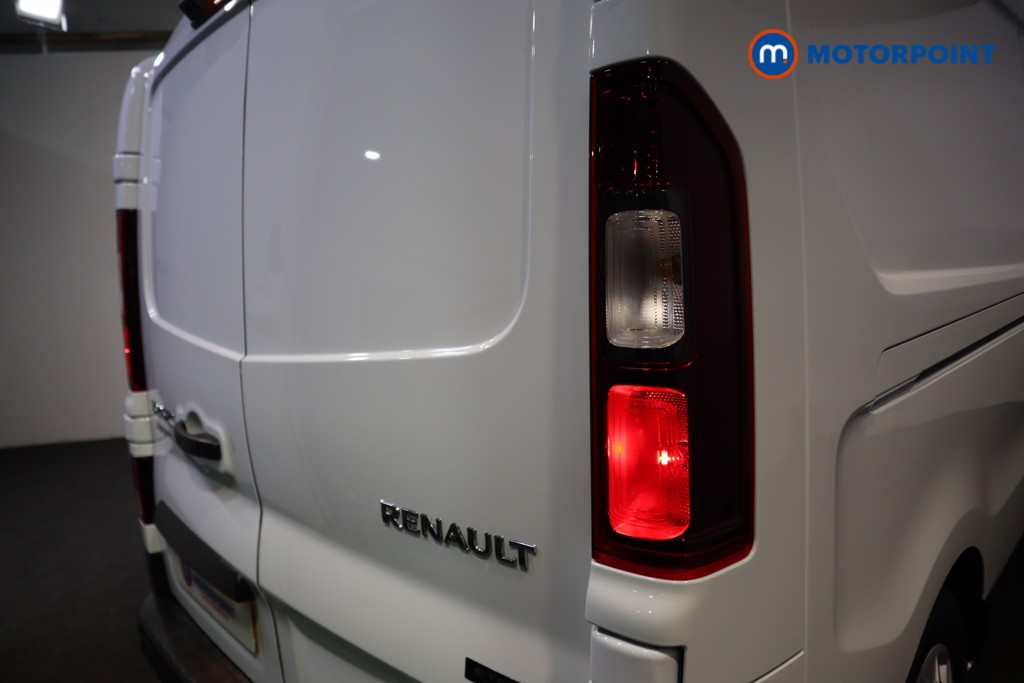 Renault Trafic Advance Automatic Electric Panel Van - Stock Number (1603976) - 22nd supplementary image