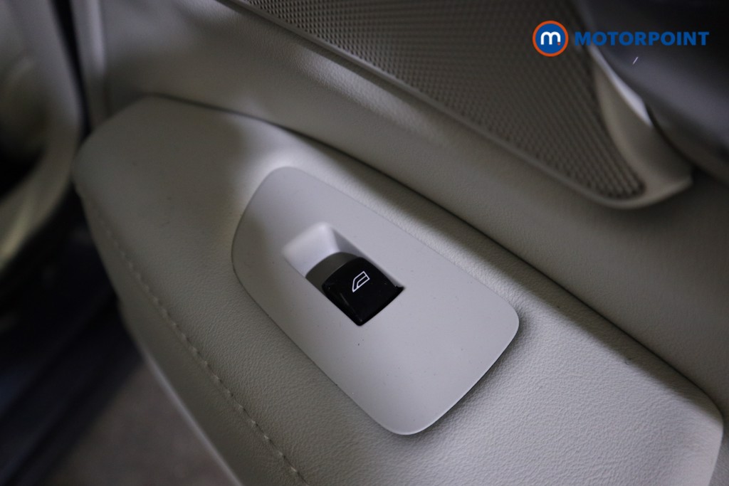 Volvo S90 Inscription Automatic Petrol Plug-In Hybrid Saloon - Stock Number (1604198) - 20th supplementary image