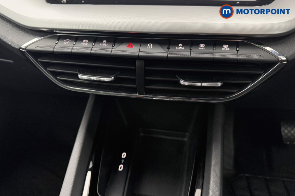 Skoda Octavia Se L Automatic Petrol Plug-In Hybrid Estate - Stock Number (1604392) - 14th supplementary image