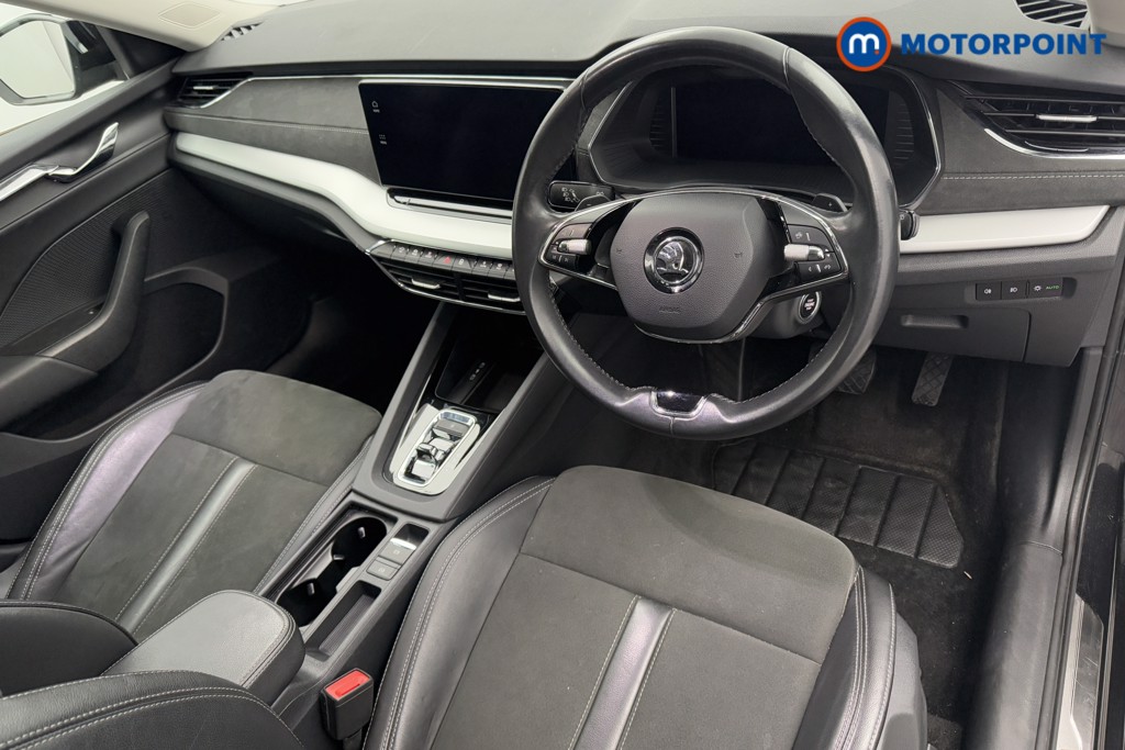 Skoda Octavia Se L Automatic Petrol Plug-In Hybrid Estate - Stock Number (1604392) - 1st supplementary image