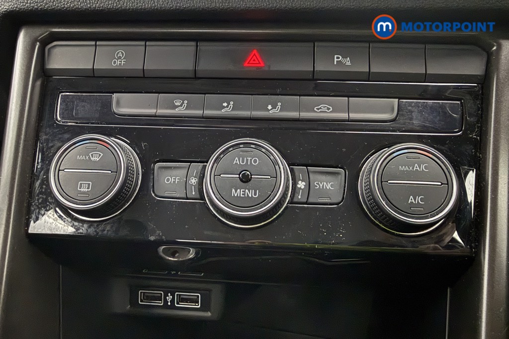 Volkswagen T-Roc SE Manual Diesel SUV - Stock Number (1604418) - 15th supplementary image