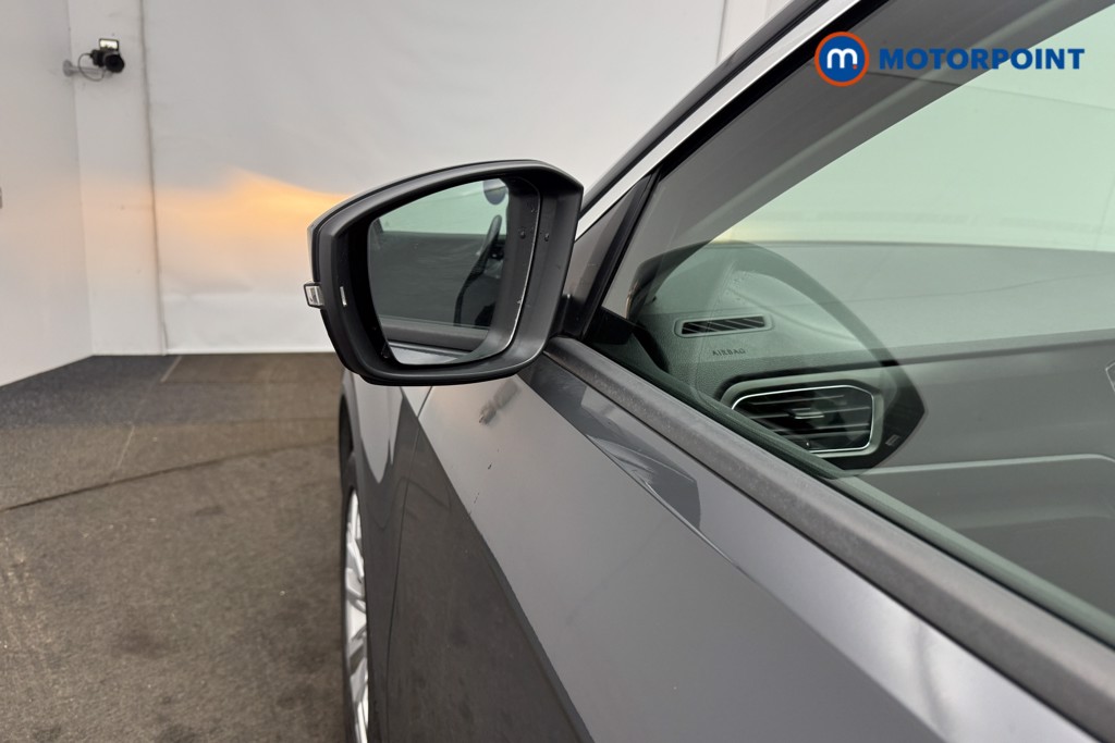 Volkswagen T-Roc SE Manual Diesel SUV - Stock Number (1604418) - 29th supplementary image