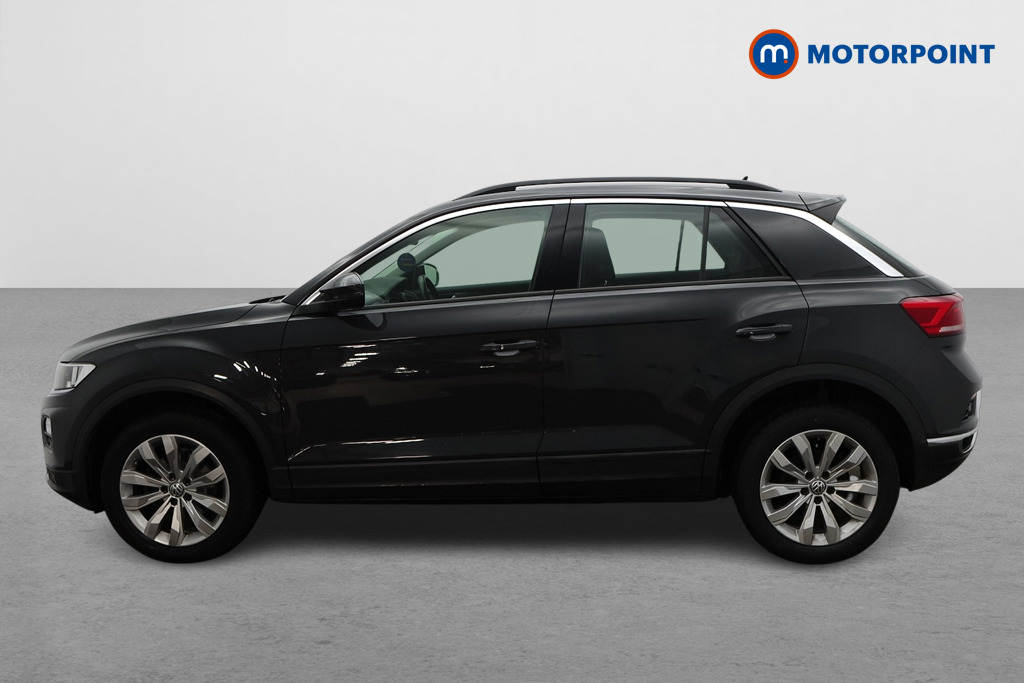 Volkswagen T-Roc SE Manual Diesel SUV - Stock Number (1604418) - Passenger side