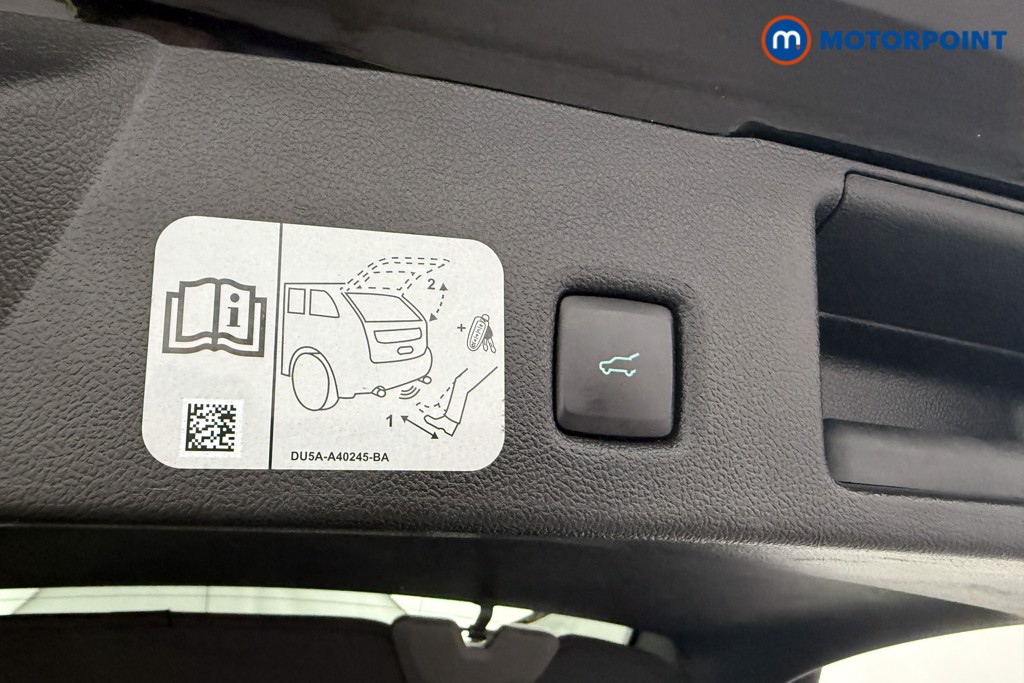 Ford Kuga St-Line X Edition Manual Diesel SUV - Stock Number (1604447) - 34th supplementary image