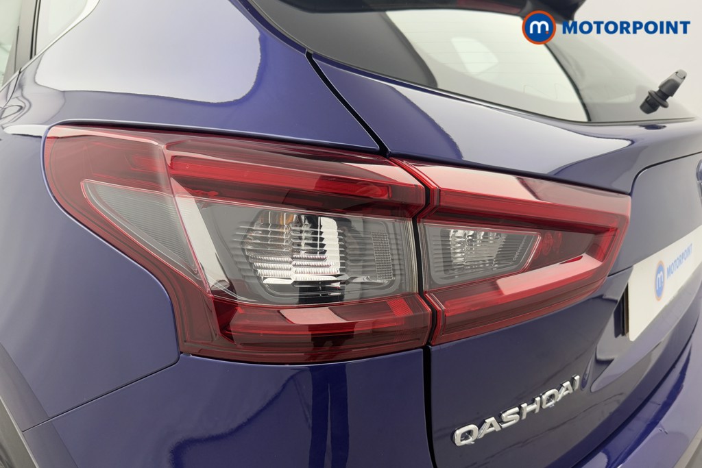 Nissan Qashqai Acenta Premium Automatic Petrol SUV - Stock Number (1604472) - 25th supplementary image